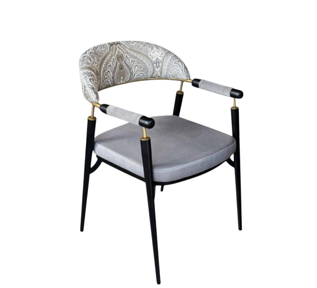 “Yaşam alanında kalite” “İç mekanını yeniden keşfet” ''LUIS CHAIR IS YOUR PROJECT PARTNER''